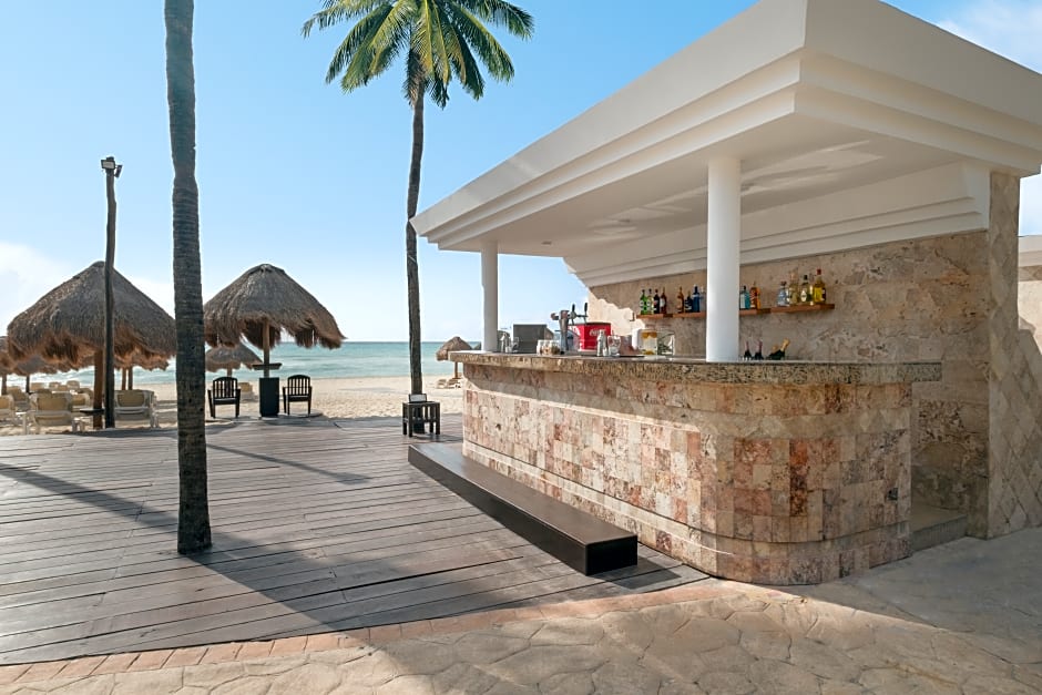 Iberostar Waves Quetzal All Inclusive