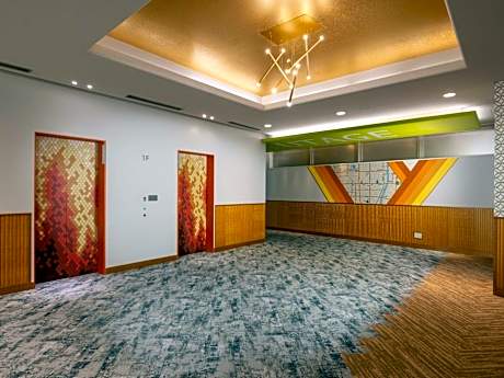 Double Room (Female Only) - Non-Smoking