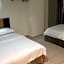 Hotel Traveller