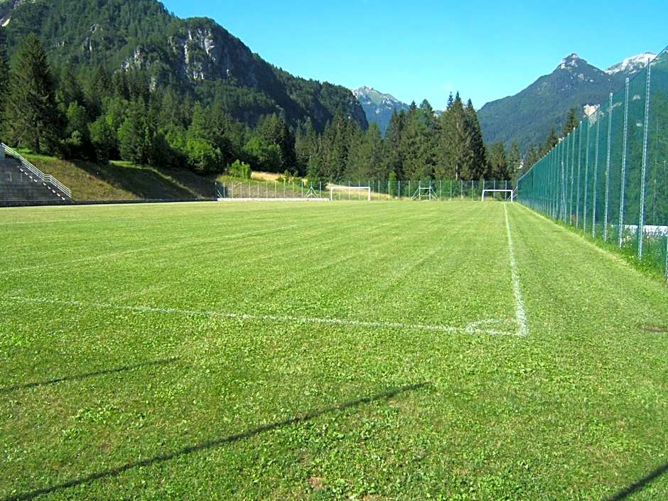 Bella Italia & EFA Village