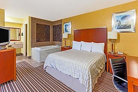 King Room with Spa Bath