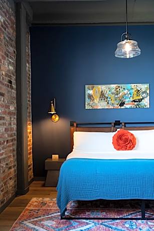 Grand King Accessible