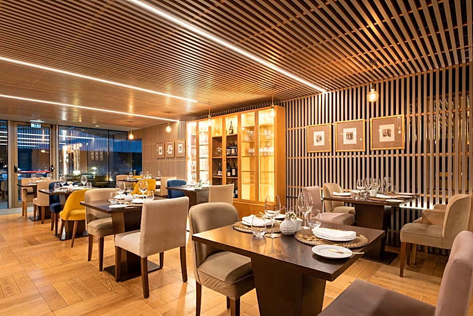 Santa Luzia ArtHotel