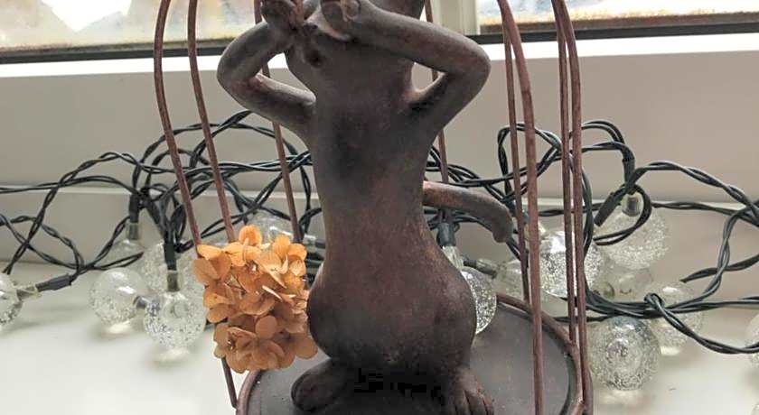 Petit Hotel Kurumi and Milk