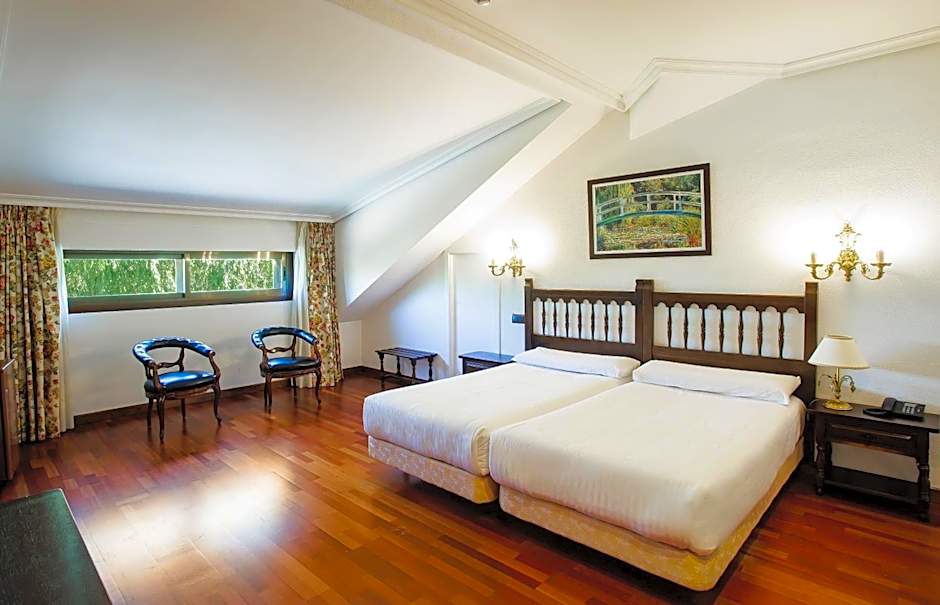 Hotel Conde Rodrigo II by eme hoteles