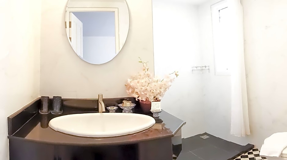 SSIP Boutique Dhevej Bangkok