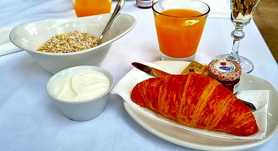 L'Hostal Pollenca - Turisme Interior