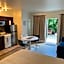 Tiana Beach Inn