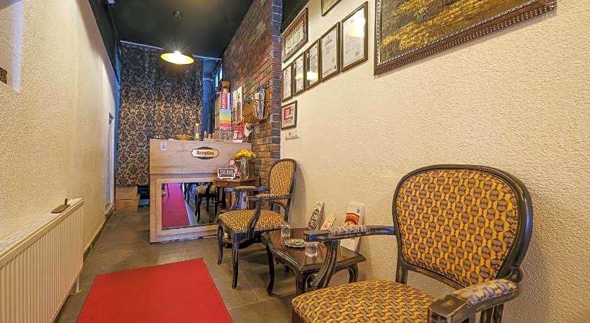 Loren Hotel & Suites