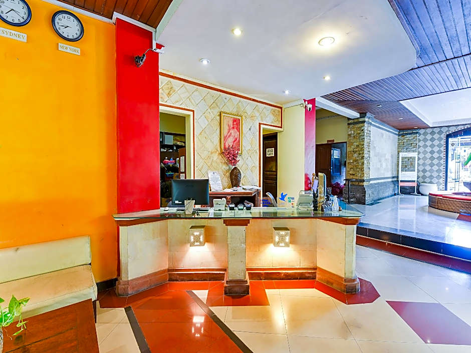 Super OYO Townhouse Oak Maxi Hotel Legian