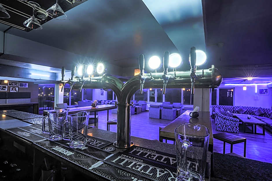 Olive County, Manali 