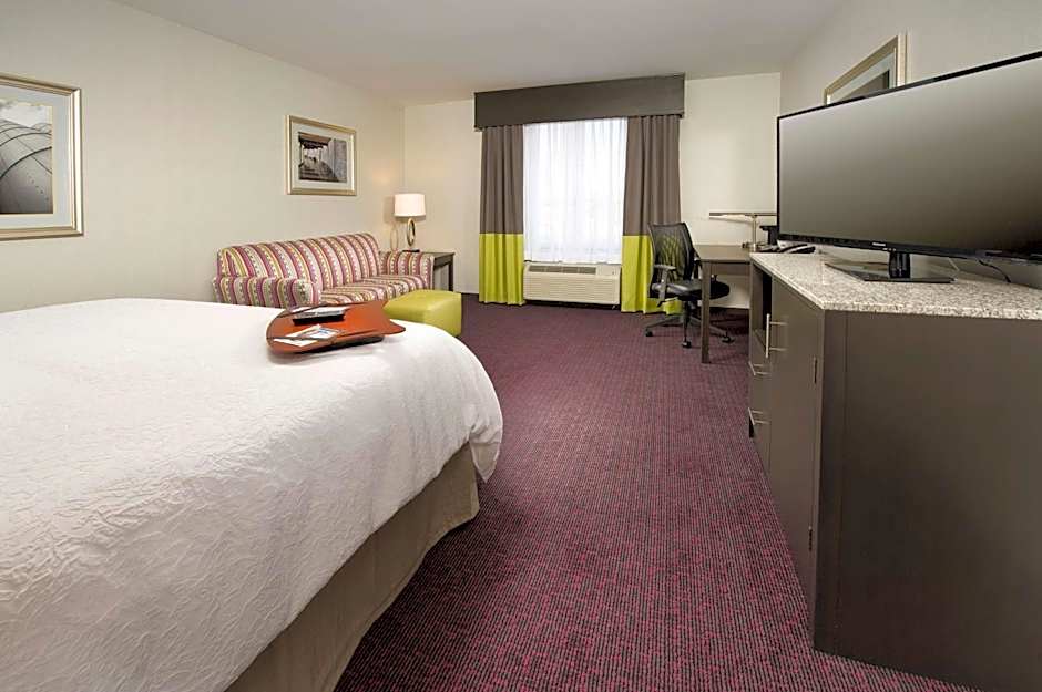 Hampton Inn By Hilton & Suites - Buffalo Airport