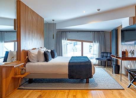 Executive Suite City View