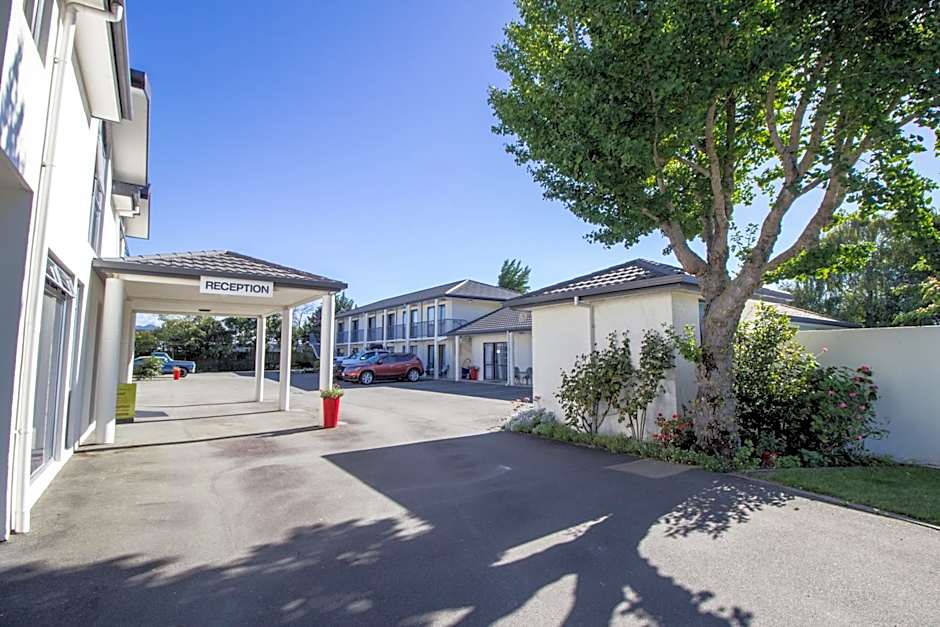 ASURE Phoenix Motor Inn