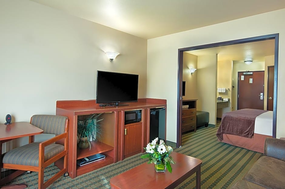 Oxford Suites Pendleton