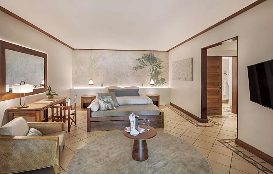 Photo 1 of 4 of Junior Suite