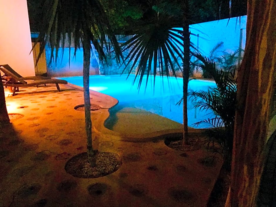 Niik Tulum