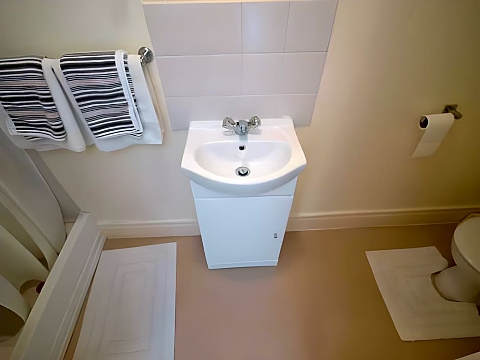 Lindholme Guest House