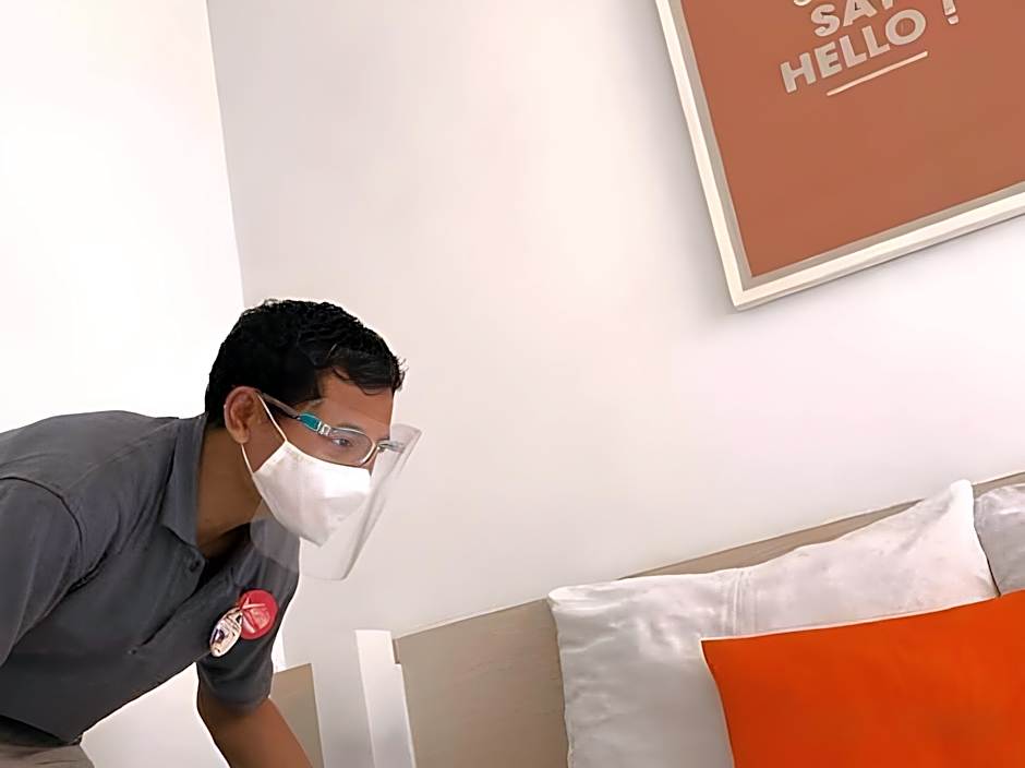 Zuri Express Mangga Dua