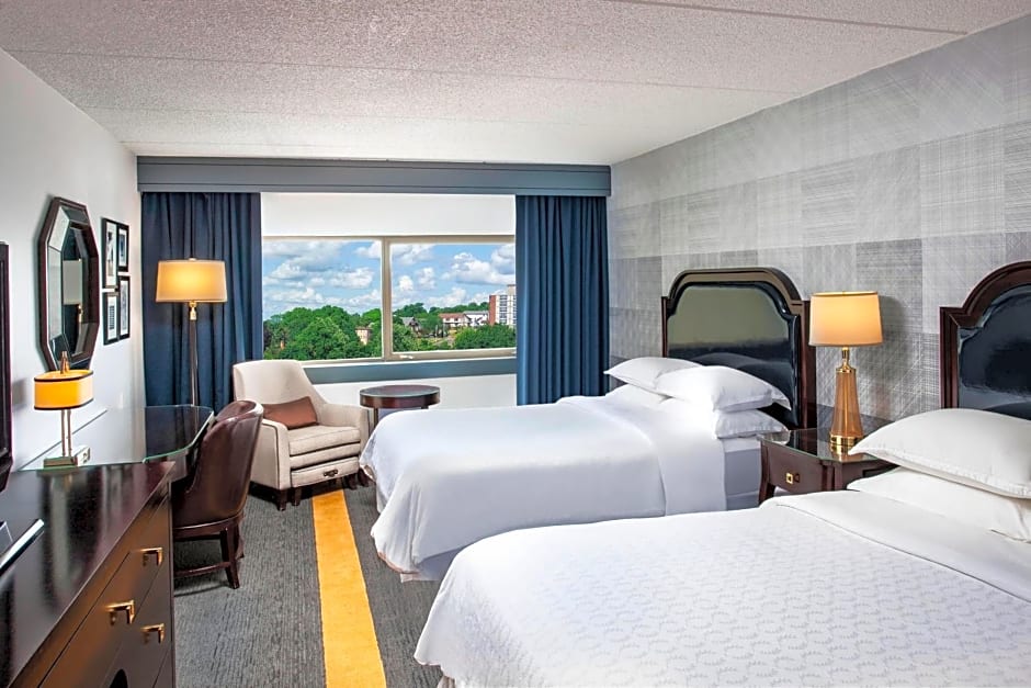 Sheraton Syracuse University Hotel & Conference Ce – Syracuse, NY