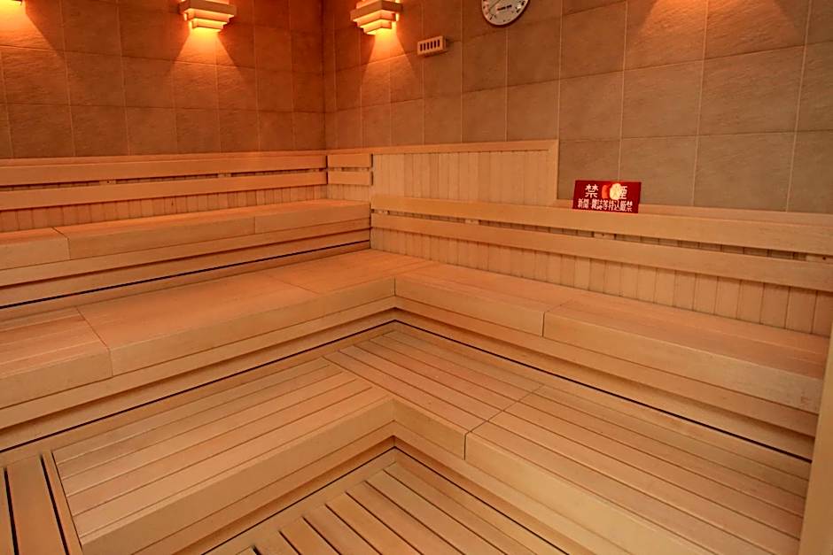 Sun Royal Hotel Kameoka Ekimae