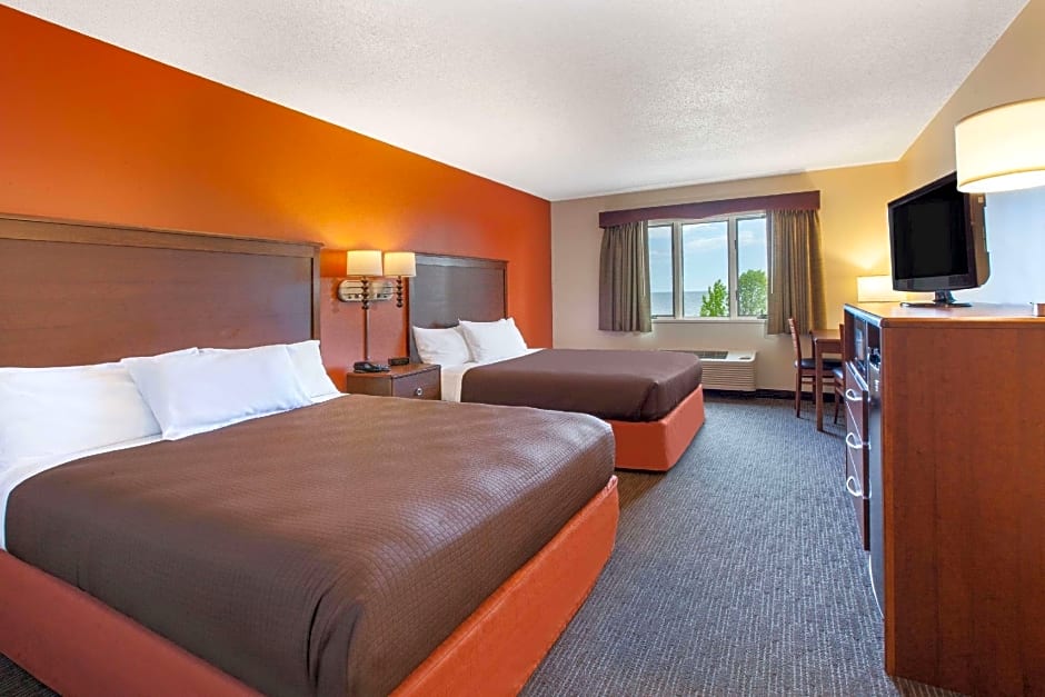 AmericInn by Wyndham Silver City