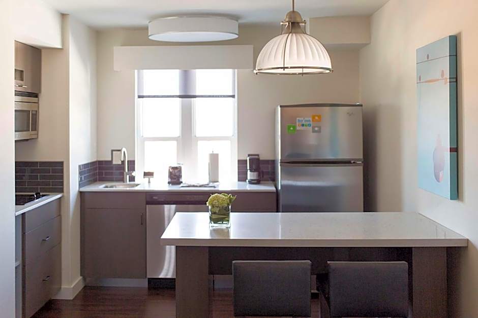 Hyatt House Charleston - Historic District