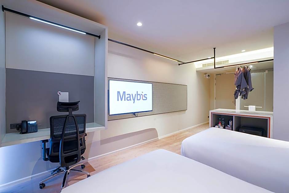 Maybis Hotel