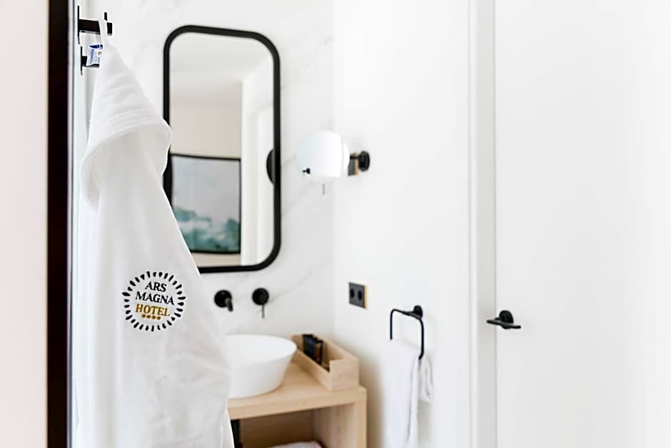 Ars Magna Bleisure Hotel