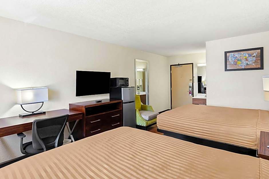Econo Lodge Emporia