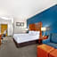 Comfort Inn & Suites North Greenfield