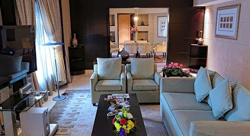 Ramada Plaza by Wyndham Dubai Deira