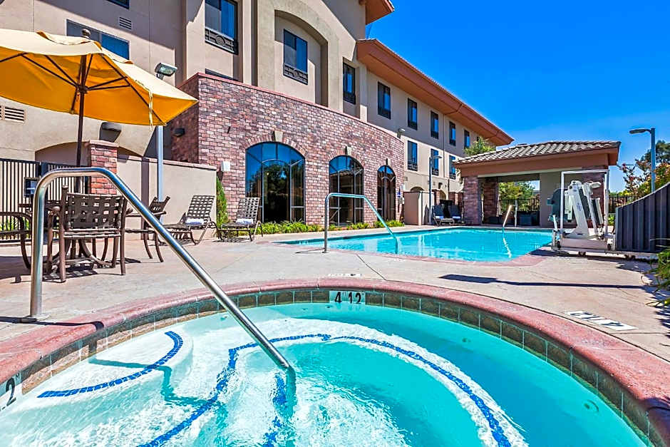 Holiday Inn Express Hotel & Suites Atascadero By IHG