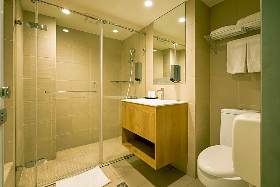 VIP Hotel