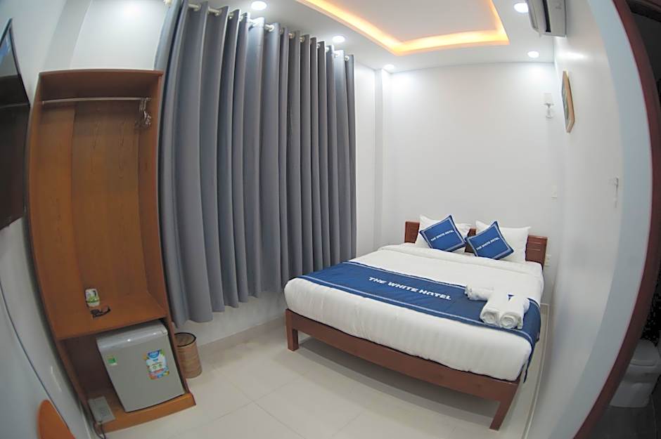The white guest house