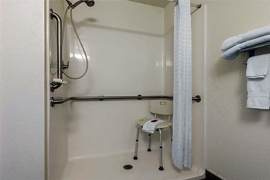 SureStay Plus Hotel by Best Western Niagara Falls East