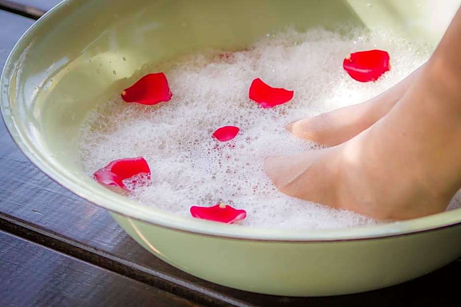 Leopard Mountain Safari Lodge