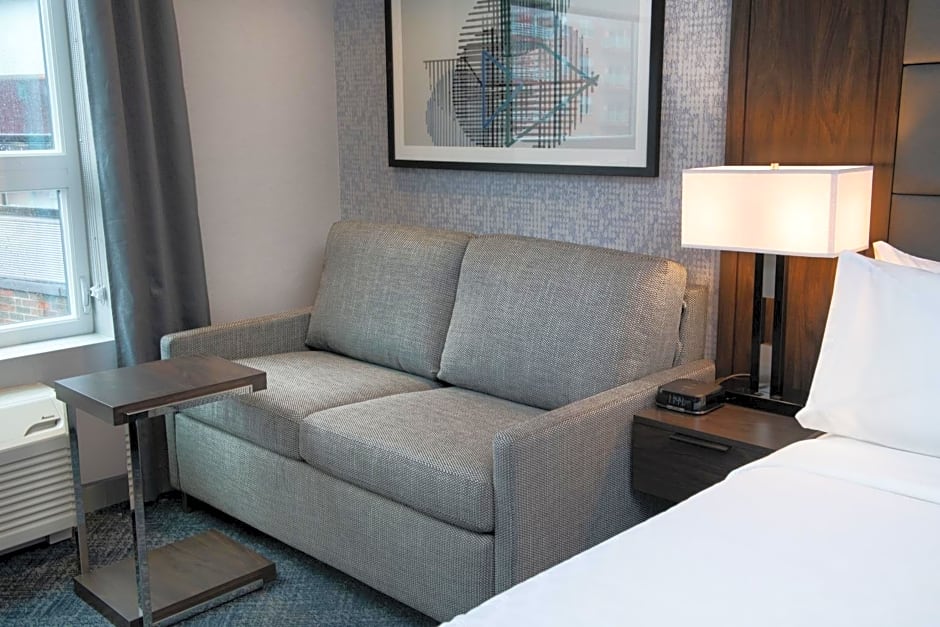 Holiday Inn Express Boston - Quincy By IHG