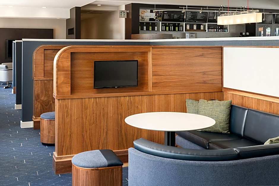 Courtyard by Marriott Melbourne West
