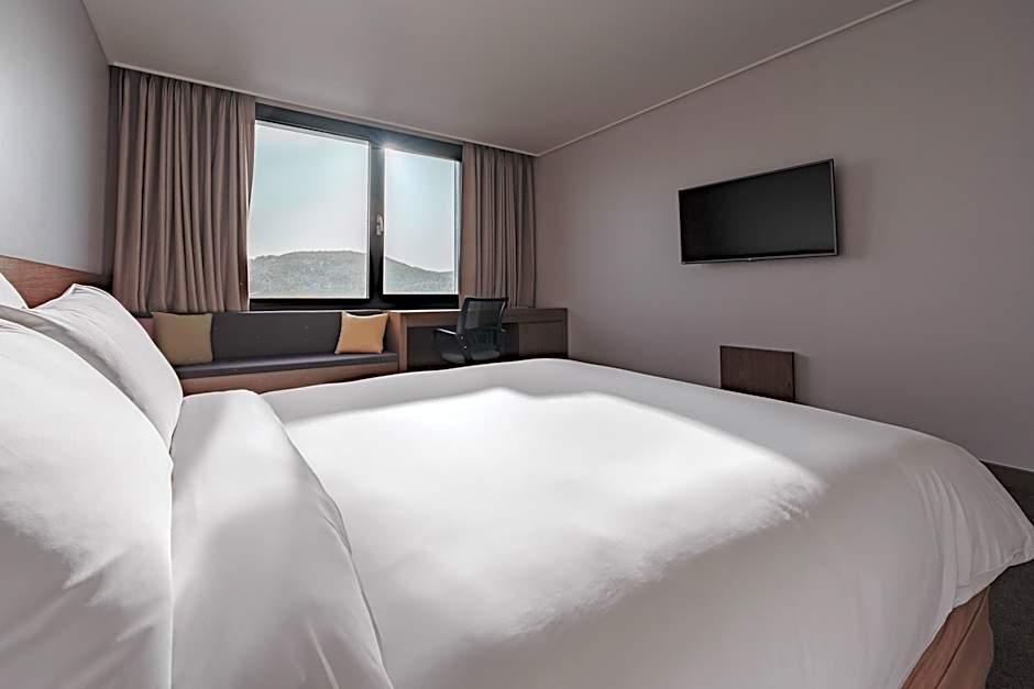 Jeonju Yeonghwa Hotel