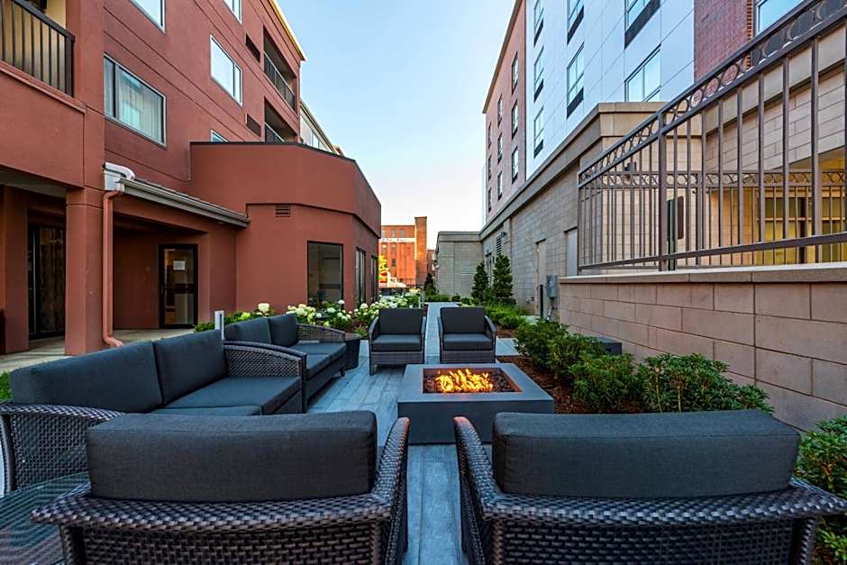 Courtyard by Marriott Worcester