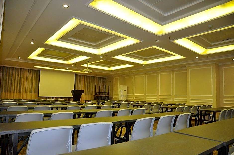 GreenTree Inn Shantou Chengjiang Road Business Hotel