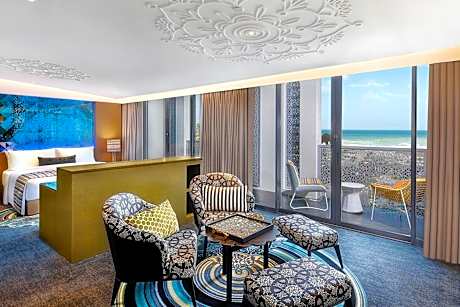 Fantastic Suite, Junior Suite, 1 King, Sea view, Balcony
