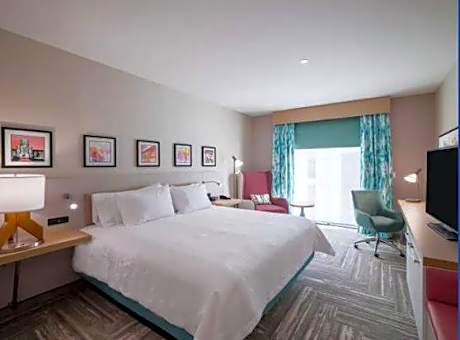 Hilton Garden Inn Visalia