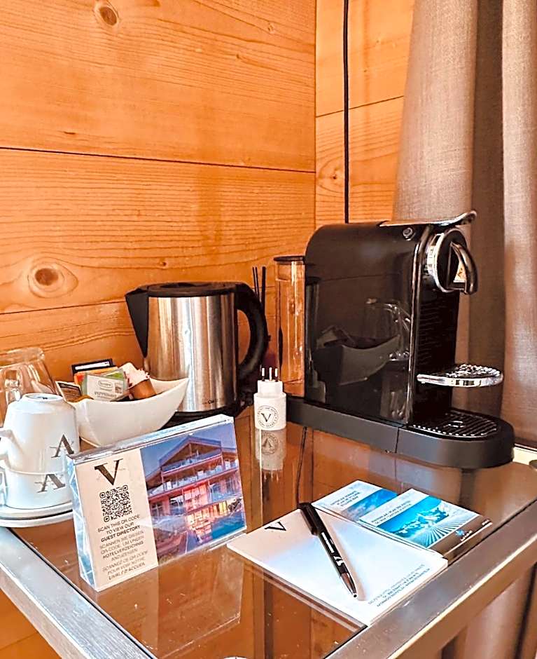 Self Check-In Chalet Rooms