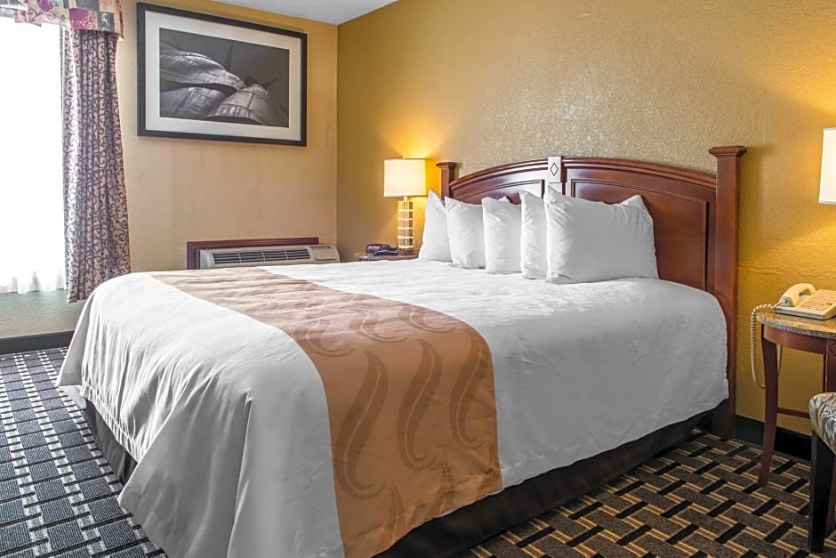 Quality Inn New Kensington