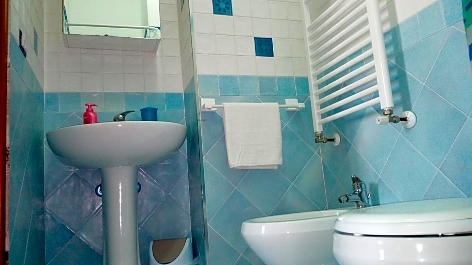 Annabella's Country House