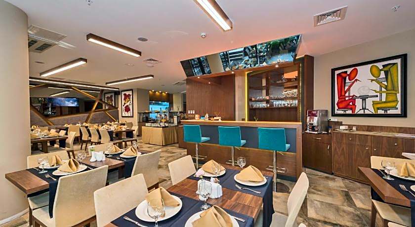 Hotel Boursier 1 & Spa