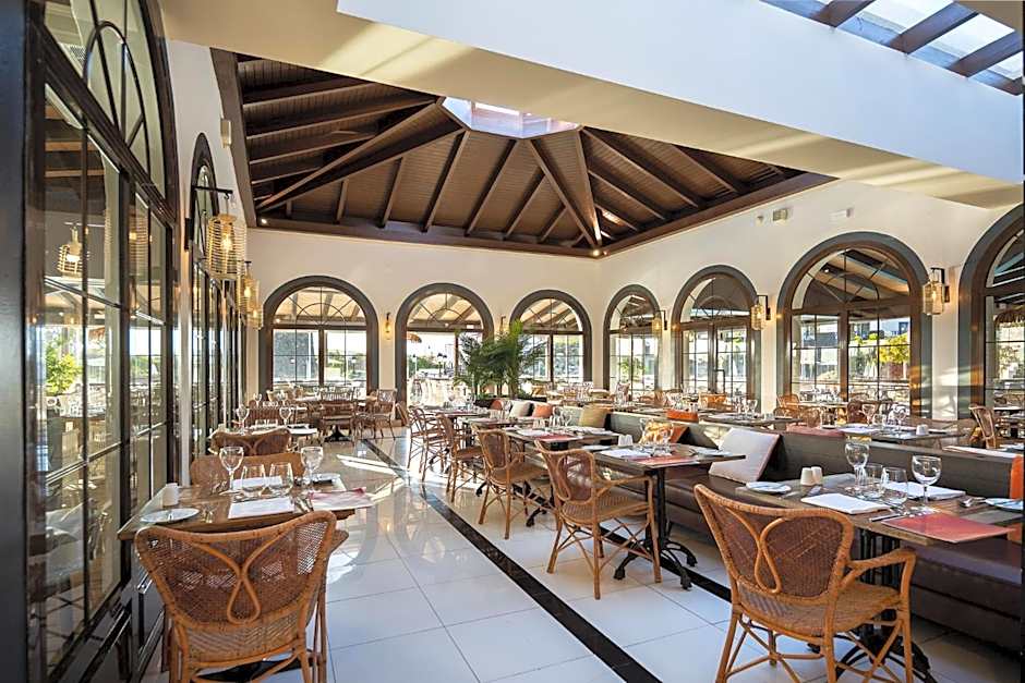 Hotel LIVVO Volcan Lanzarote