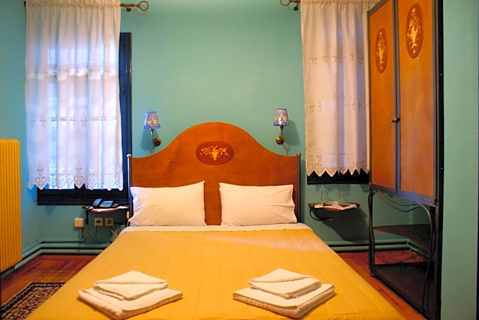 House Mitsiou Traditional Inn